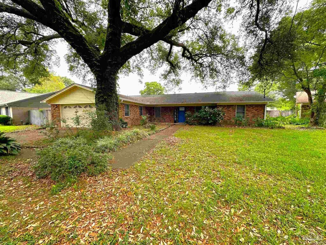 Primary Photo - 5272 Westwind Cir