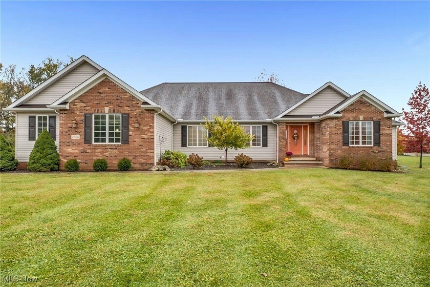 Foto principal - 2366 Stony Hill Rd