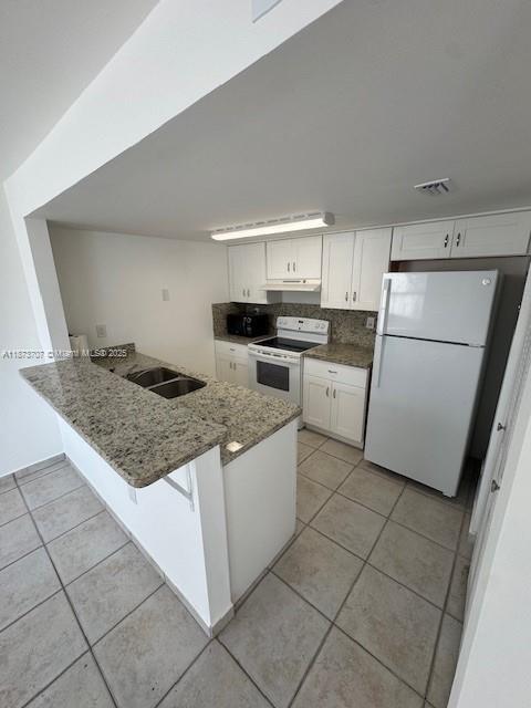 Building Photo - 6845 SW 45th Ln