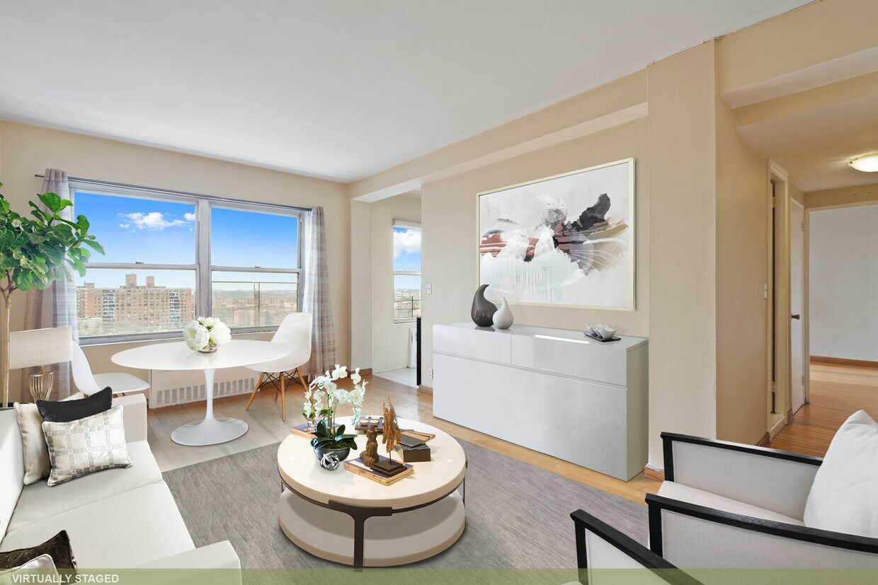 Primary Photo - Penthouse Living w/City Skyline Views!