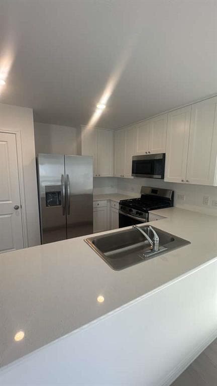 Building Photo - 208 Skyfire St