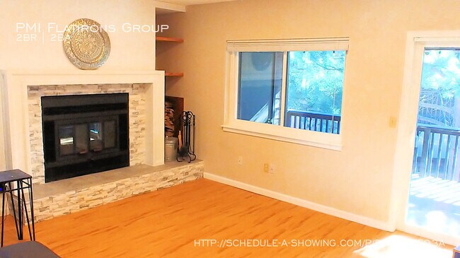 Building Photo - Upgraded Quiet Condominium