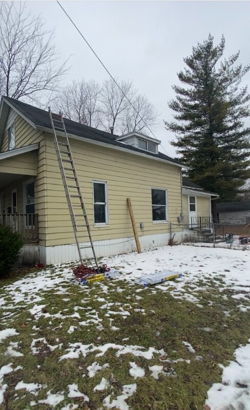 Building Photo - 1103 S Harrison St