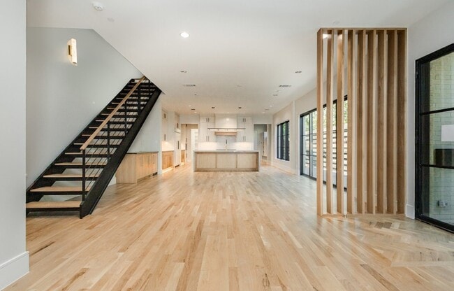 Foto del edificio - 4203 Normandy Ave