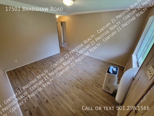 Building Photo - 17501 Bradshaw Rd