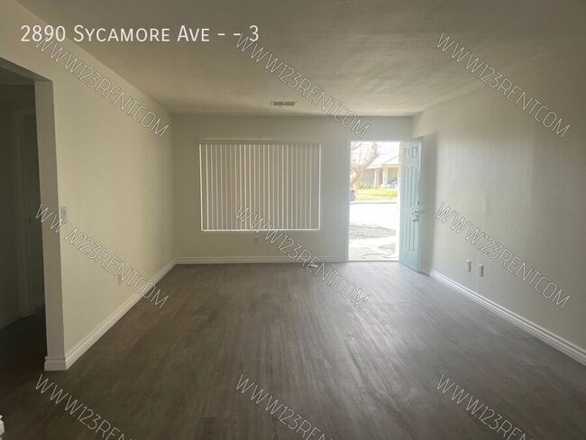 Foto del edificio - 2890 Sycamore Ave