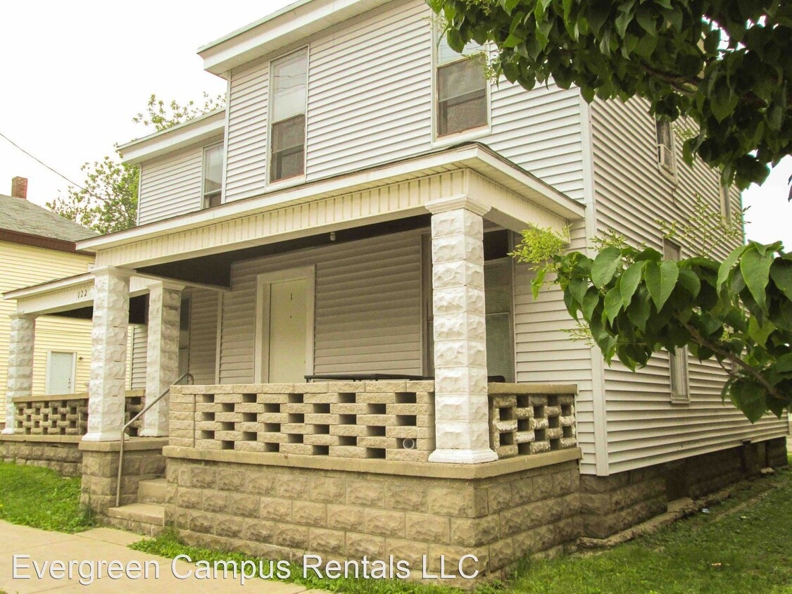 122 Pierce St, West Lafayette, IN 47906 Room for Rent in West