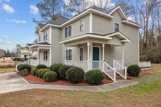 Building Photo - 107 Laura Ln