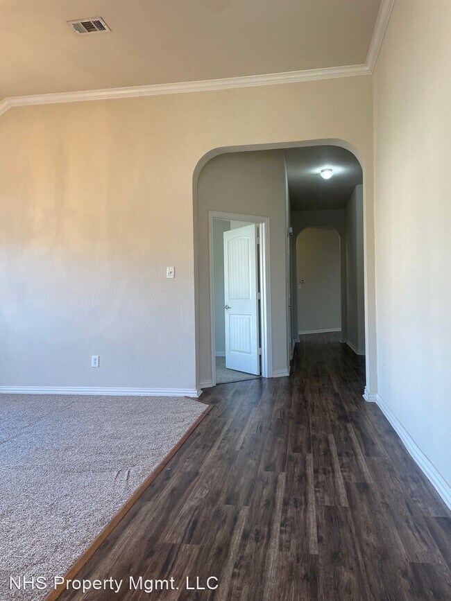 Foto del edificio - 4 br, 2 bath House - 7140 San Fran Trail