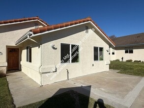 Building Photo - 713 Richmind Ct