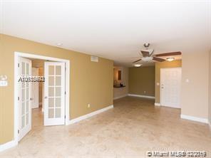 Foto del edificio - 2803 N Oakland Forest Dr