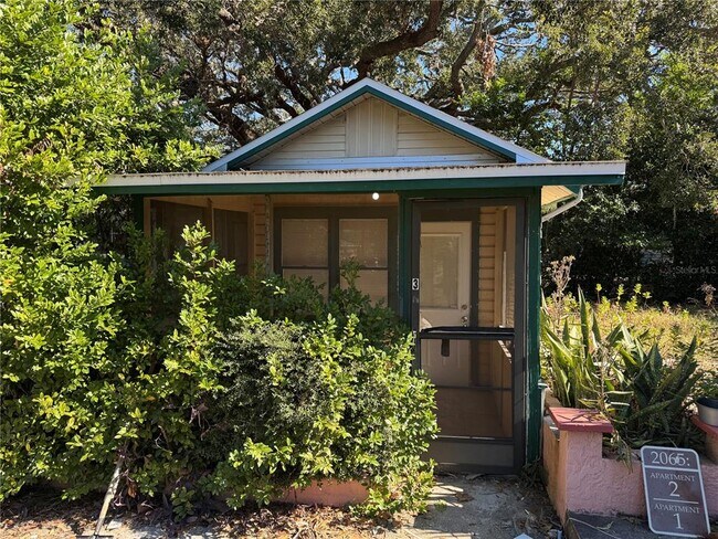 2065 N Betty Ln Clearwater FL - 2065 N Betty Ln Clearwater Fl Building Photo 