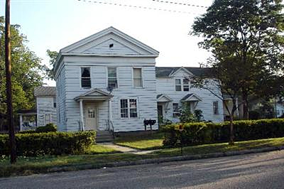 Primary Photo - 103 Elm St
