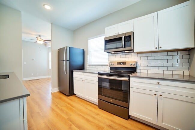 Building Photo - 3004 West St