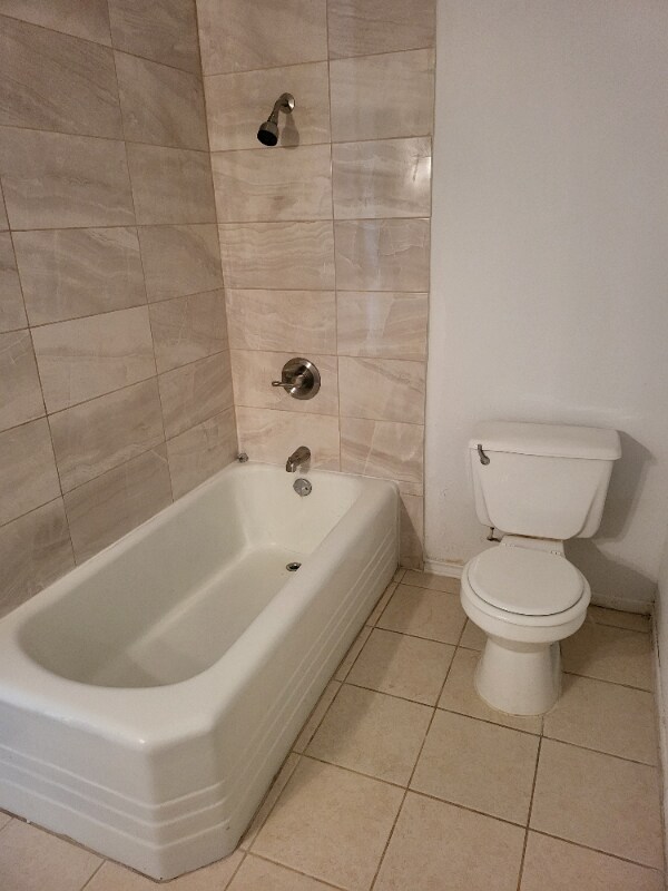 Foto del edificio - 1304 E Spring Creek Pkwy