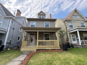 Building Photo - 129 Dunbar Ave