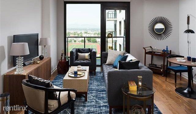 Foto del edificio - 1 br, 1 bath Apartment - 1712 Curtis St 901
