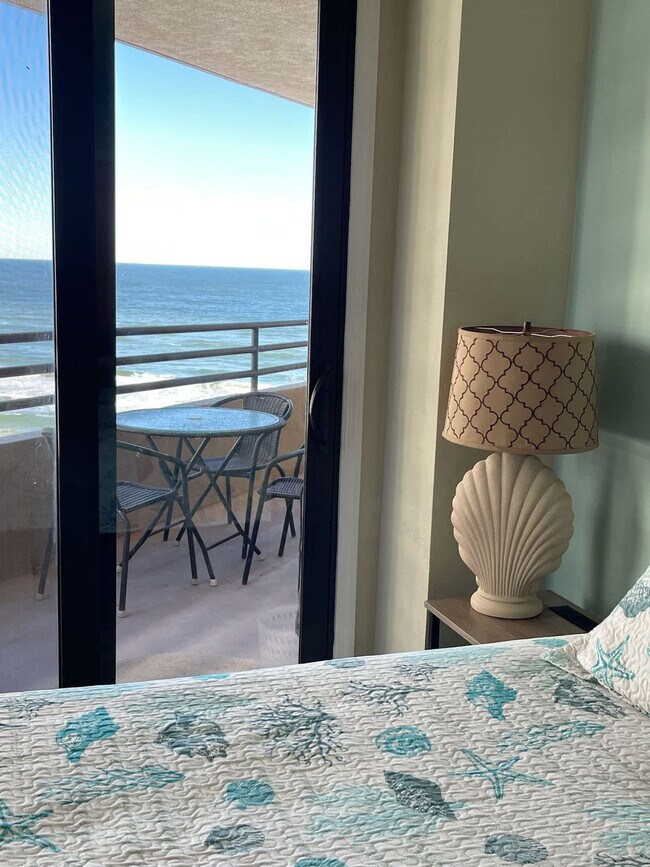 Foto del edificio - 3023 S Atlantic Ave