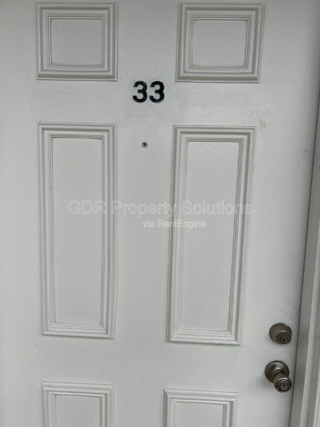 Foto del edificio - 401 14th St NW