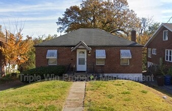 Building Photo - 3110 Calvert Ave