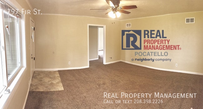 Building Photo - 3 Bed 1 bath home - Newly updated