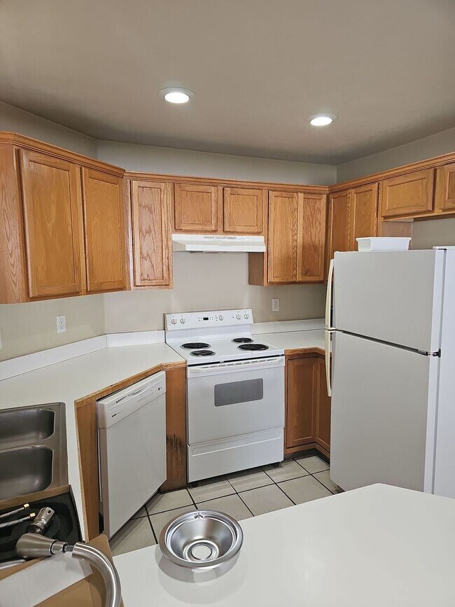 Foto del edificio - 2 Bed/1 Bath Condo in Orem for Rent