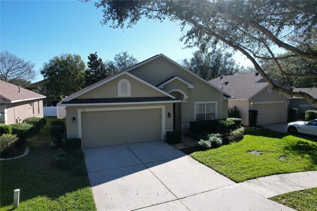 Building Photo - 739 Straw Lake Dr