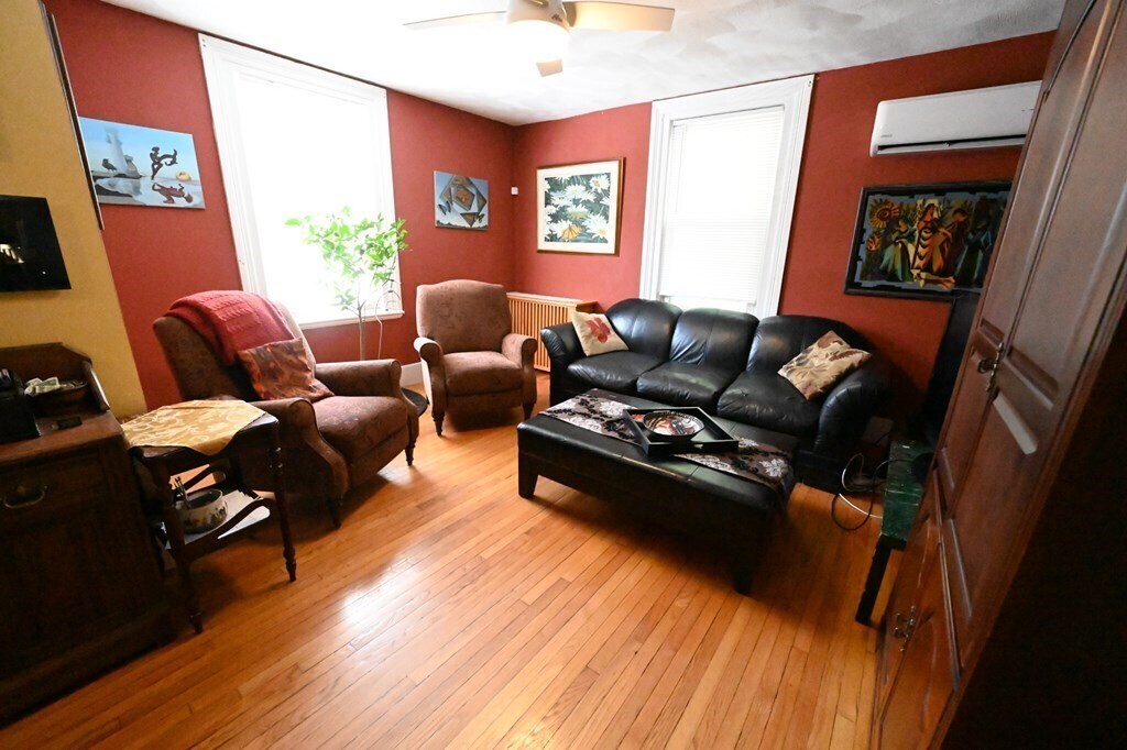 15 White Plz Unit 15, Brookline, MA 02445 Apartments in Brookline, MA