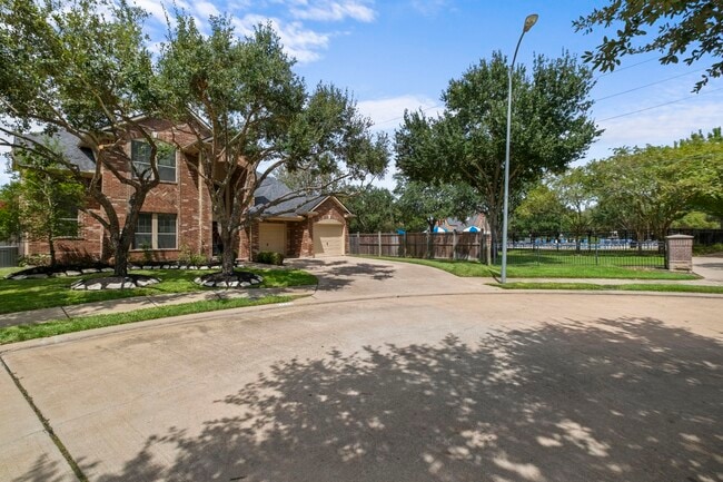 Building Photo - 21802 Canton Pass Ln