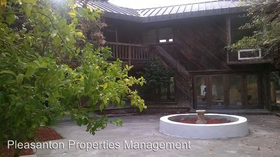 Foto del edificio - 17123 Cull Canyon Rd