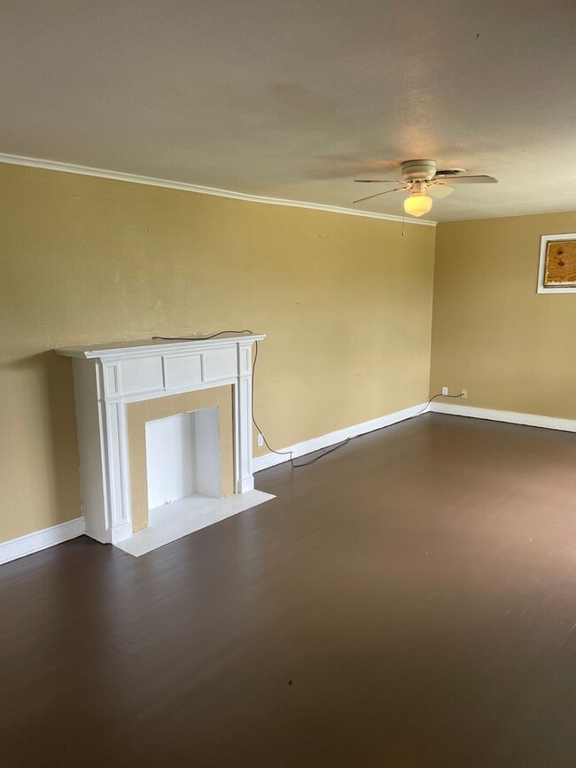 Building Photo - Beautiful Shreveport Home