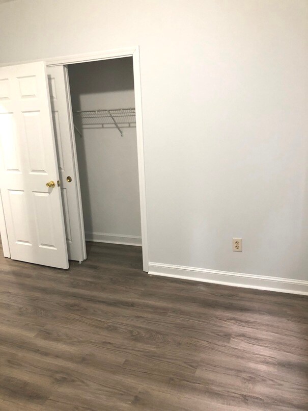 Foto del edificio - 120 Berkshire St