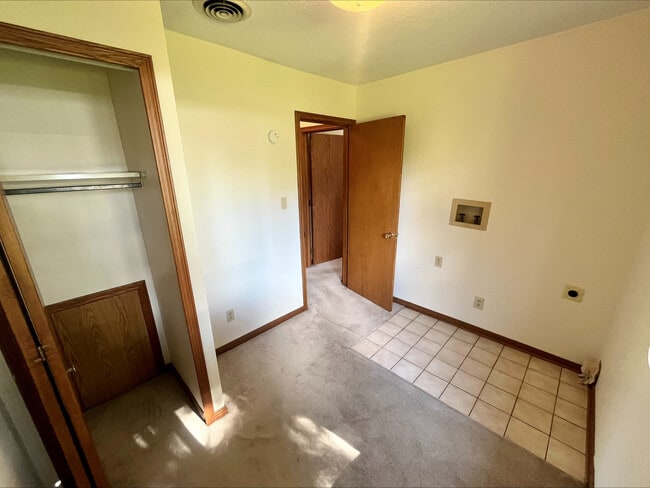 Building Photo - 1400 Kentucky Ave