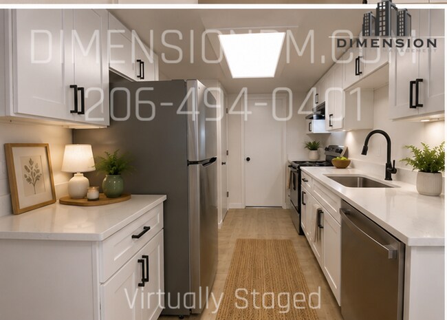 Foto del edificio - 310-312 Bedrock Dr
