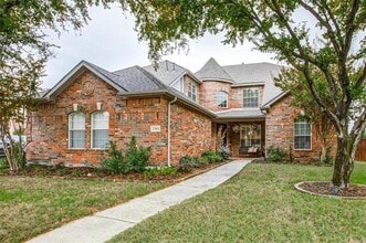 Building Photo - 2501 Lakewood Ct
