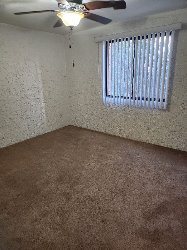 Foto del edificio - 7110 E Continental Dr