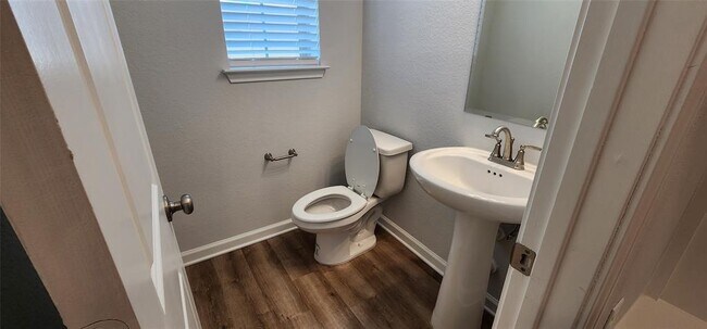 Building Photo - 628 Los Olives Ln