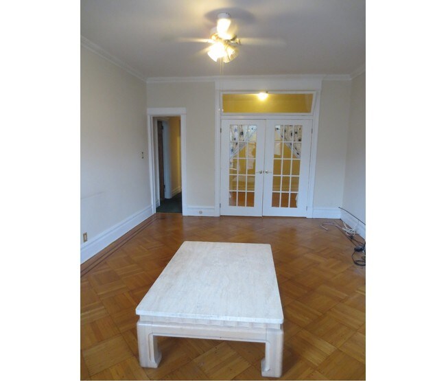 Foto del edificio - 551 9th St