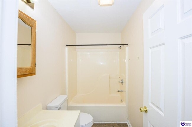 Foto del edificio - 113 College Street Rd