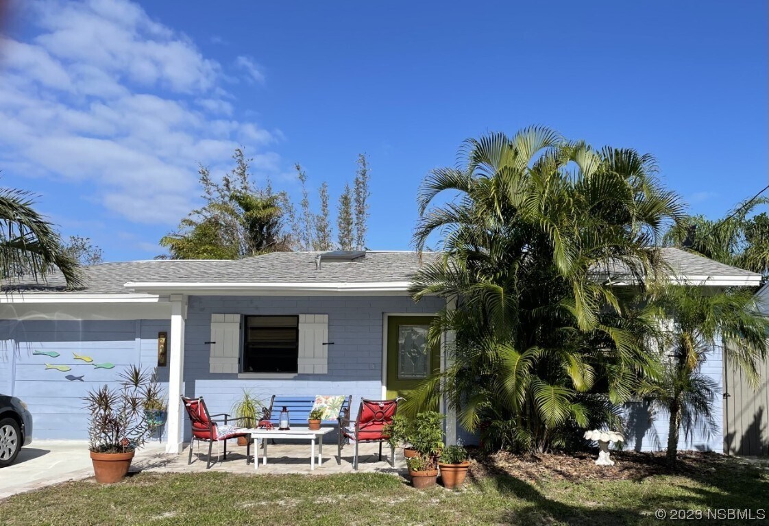 Primary Photo - 504 Oakwood Ave