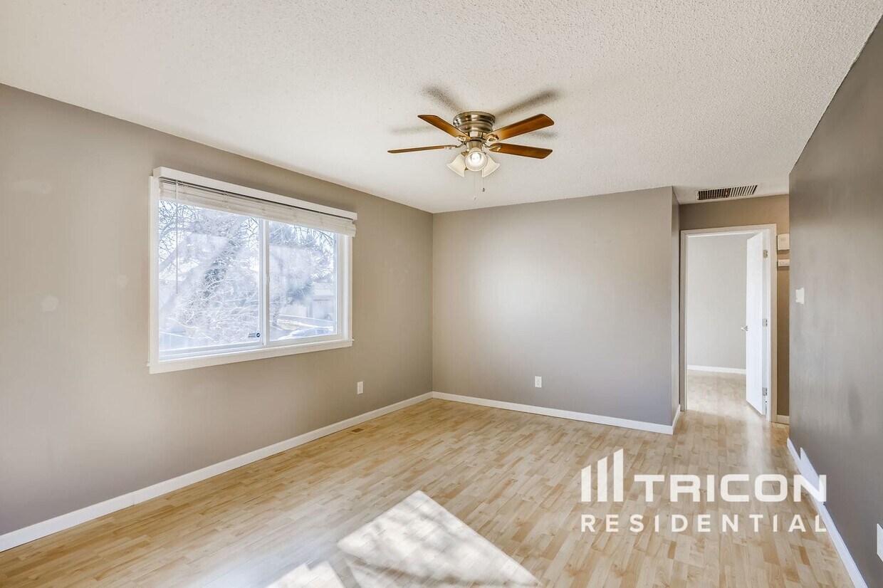 Foto principal - 6910 Fielding Cir