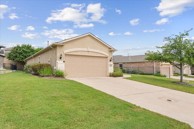 Building Photo - 322 Salado Creek Ln