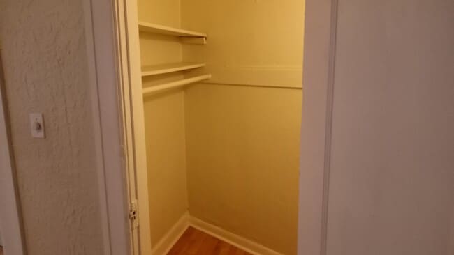 Building Photo - 427 Stockton St