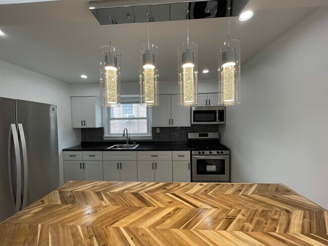 Foto del edificio - 157 Neptune Ave