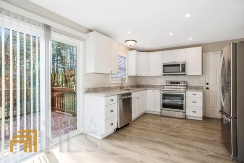 Foto del edificio - 5420 Palmetto Ct