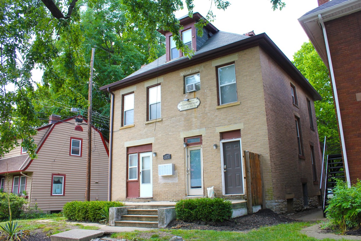 Primary Photo - 1473 Belmont Ave