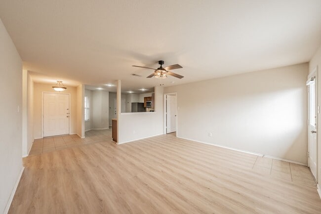 Foto del edificio - 3 Bedroom 2 Bath Home