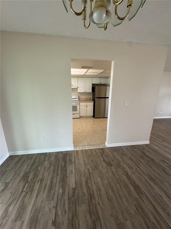 Foto del edificio - 525 SE 35th St