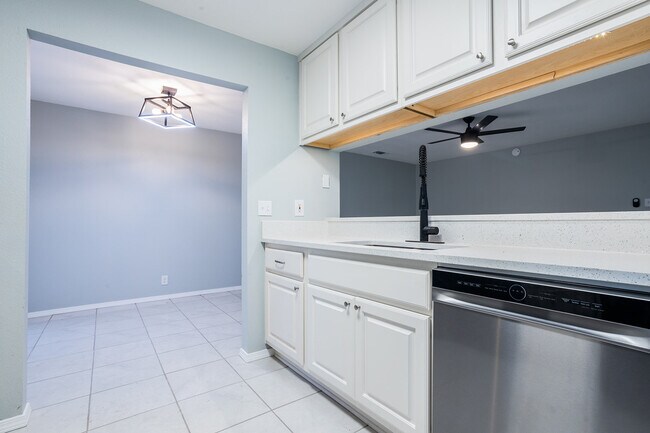 Cocina/Comedor - 5275 Meadow Rise St