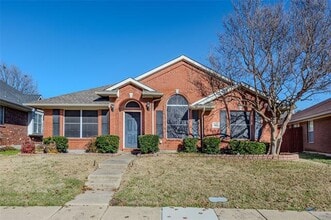 Building Photo - 3811 Rose Ct